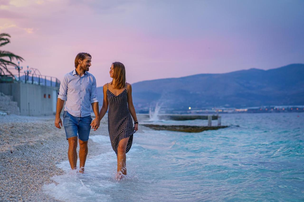 Acadia Beach Villas & Apartments Slatine Luaran gambar