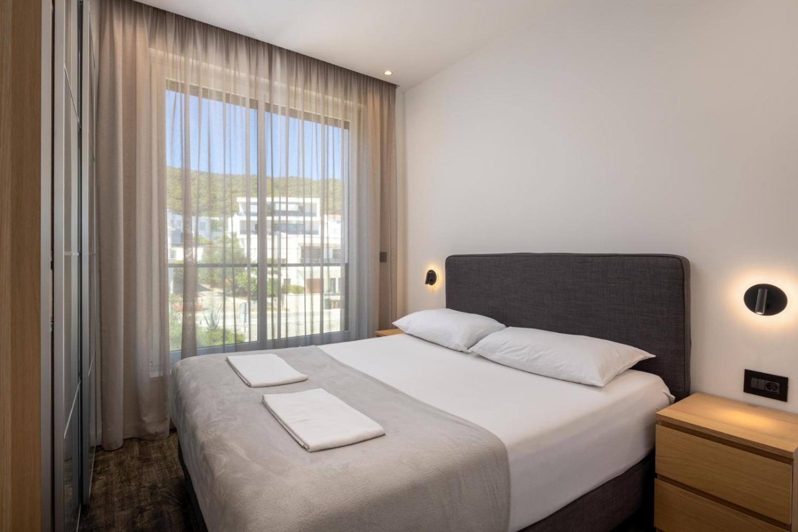 Acadia Beach Villas & Apartments Slatine Luaran gambar