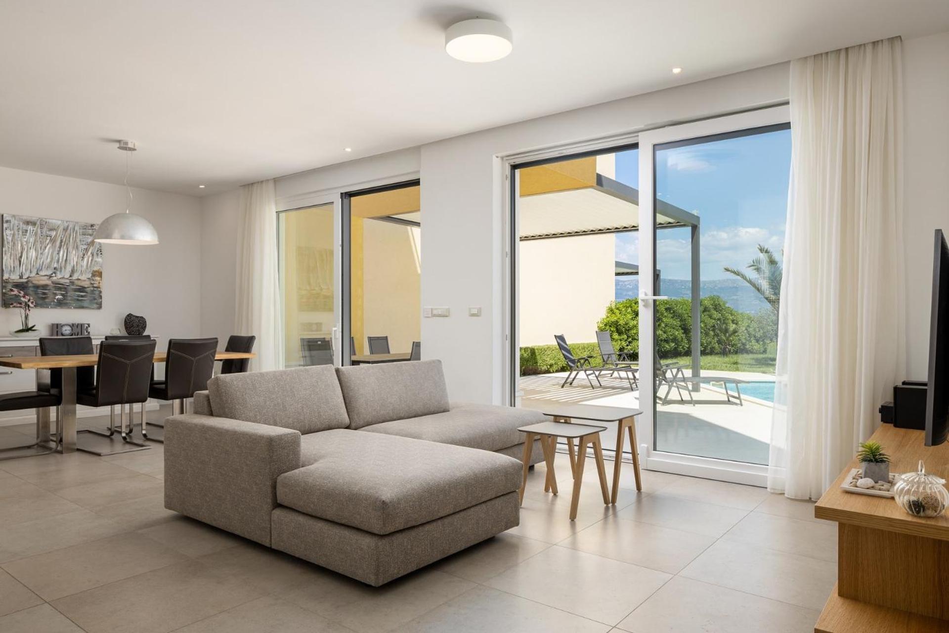 Acadia Beach Villas & Apartments Slatine Luaran gambar